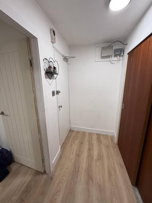 Modern 1 Bedroom - 5 Min Walk From Princess Street Eb1 Edinburgh Exterior photo